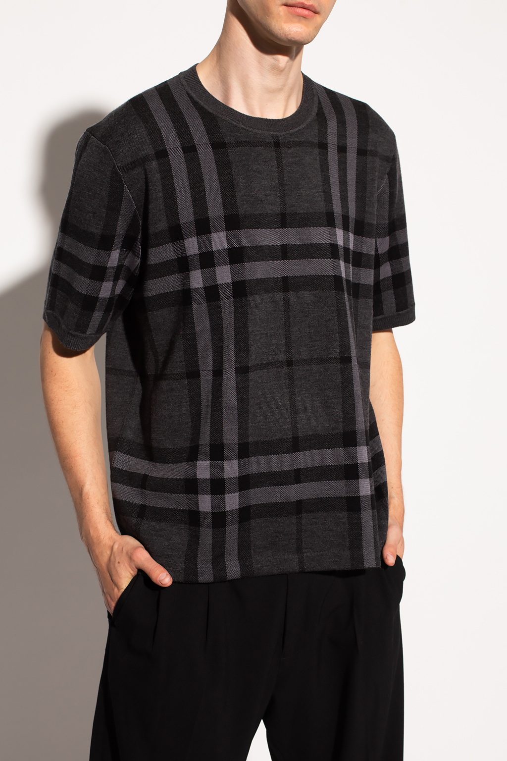 Burberry Sweater with short sleeves